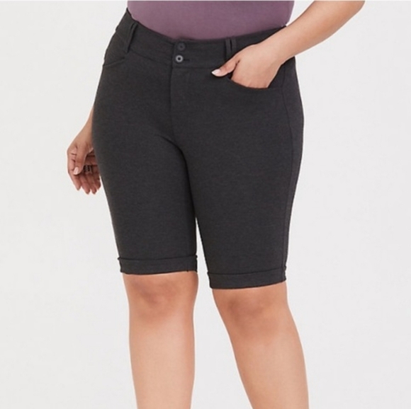 torrid Pants - GREY ponte Bermuda shorts